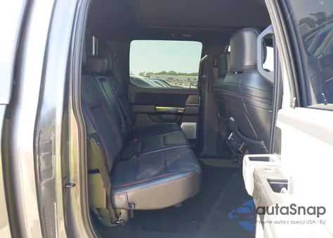 2024 Ford F-150 Raptor z USA, uszkodzony, nr VIN 1FTFW1RJ6RFB90486